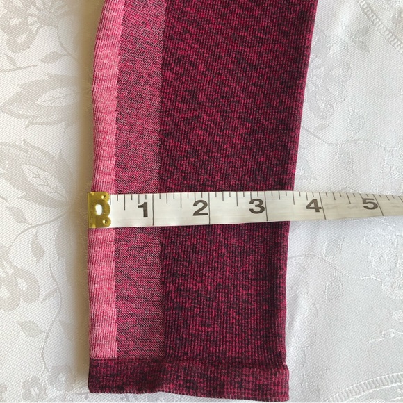 Fabletics Women’s Size S Maroon/Pink Compression Leggings Yoga Pants Stretchy - Picture 10 of 16